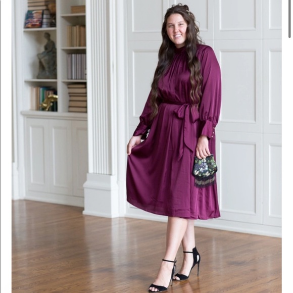 Dainty Jewells Dresses & Skirts - Dainty jewells elegance in motion dress